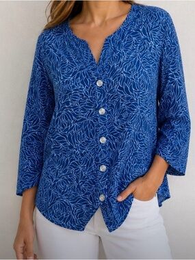 Banyan Tree Leaf Pattern Top